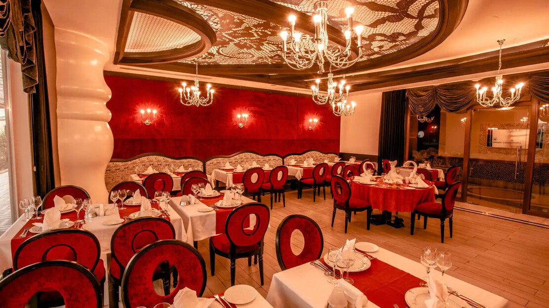 Dream World Resort & Spa